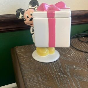 Disney Mickey Mouse White and Pink Gift Box Figurine